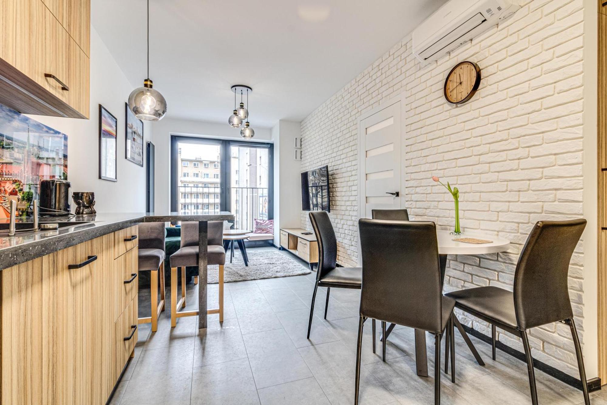 Rentplanet - Apartament Wyszynskiego Breslavia Exterior foto